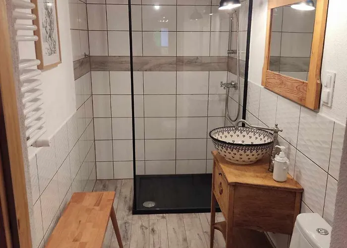 Makiem Zasial Dworki 10 아파트 *