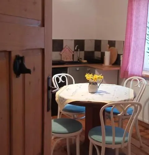 아파트 Makiem Zasial Dworki 10